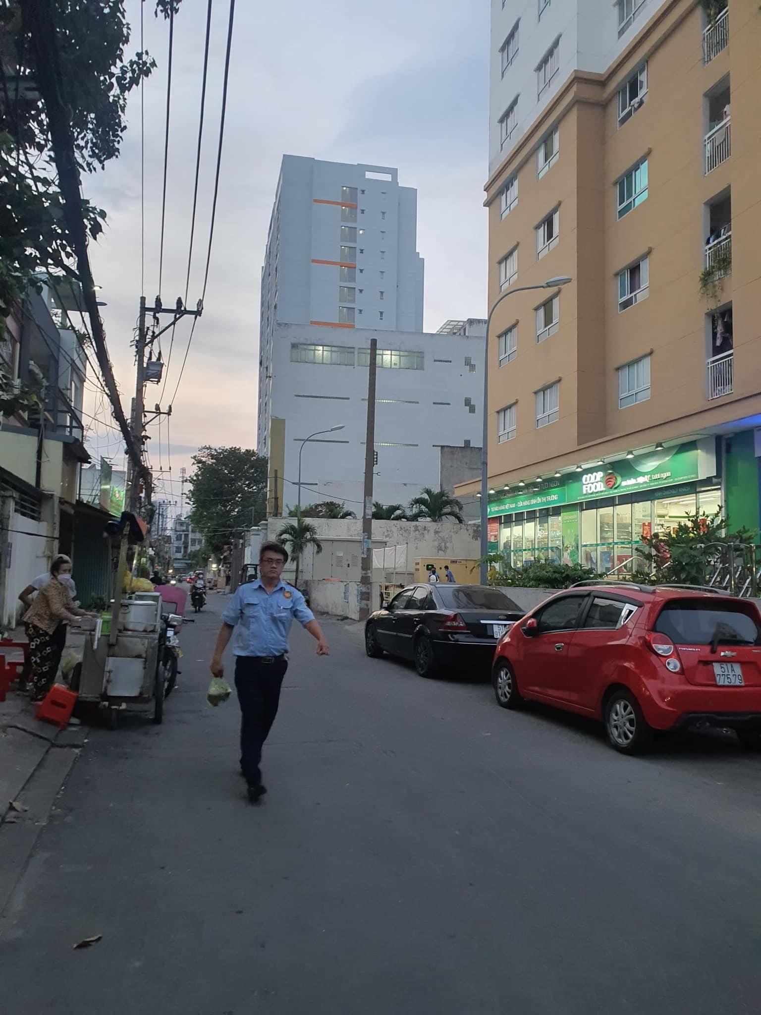Bán nhà Hẻm Kinh Doanh Kỳ Đồng - Lê văn Sỹ, 4.6x13m, 7T + thang máy, 19.9 tỷ