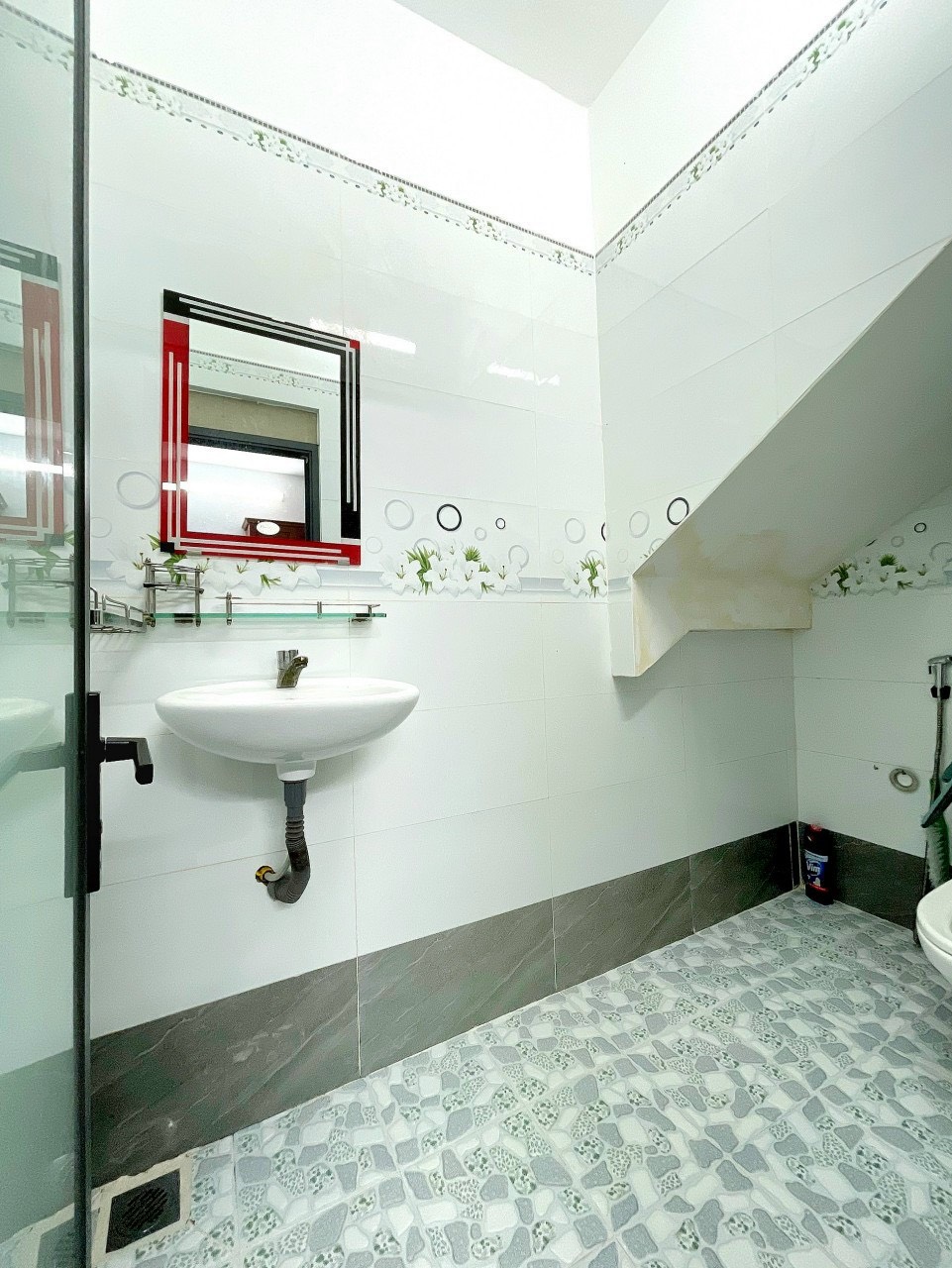 Bán nhà hẻm 48 Đặng Nhữ Lâm, Nhà Bè, Dt 5x11m, 1 trệt 1 lầu, 2pn, 2wc, Giá 1,56 tỷ.
