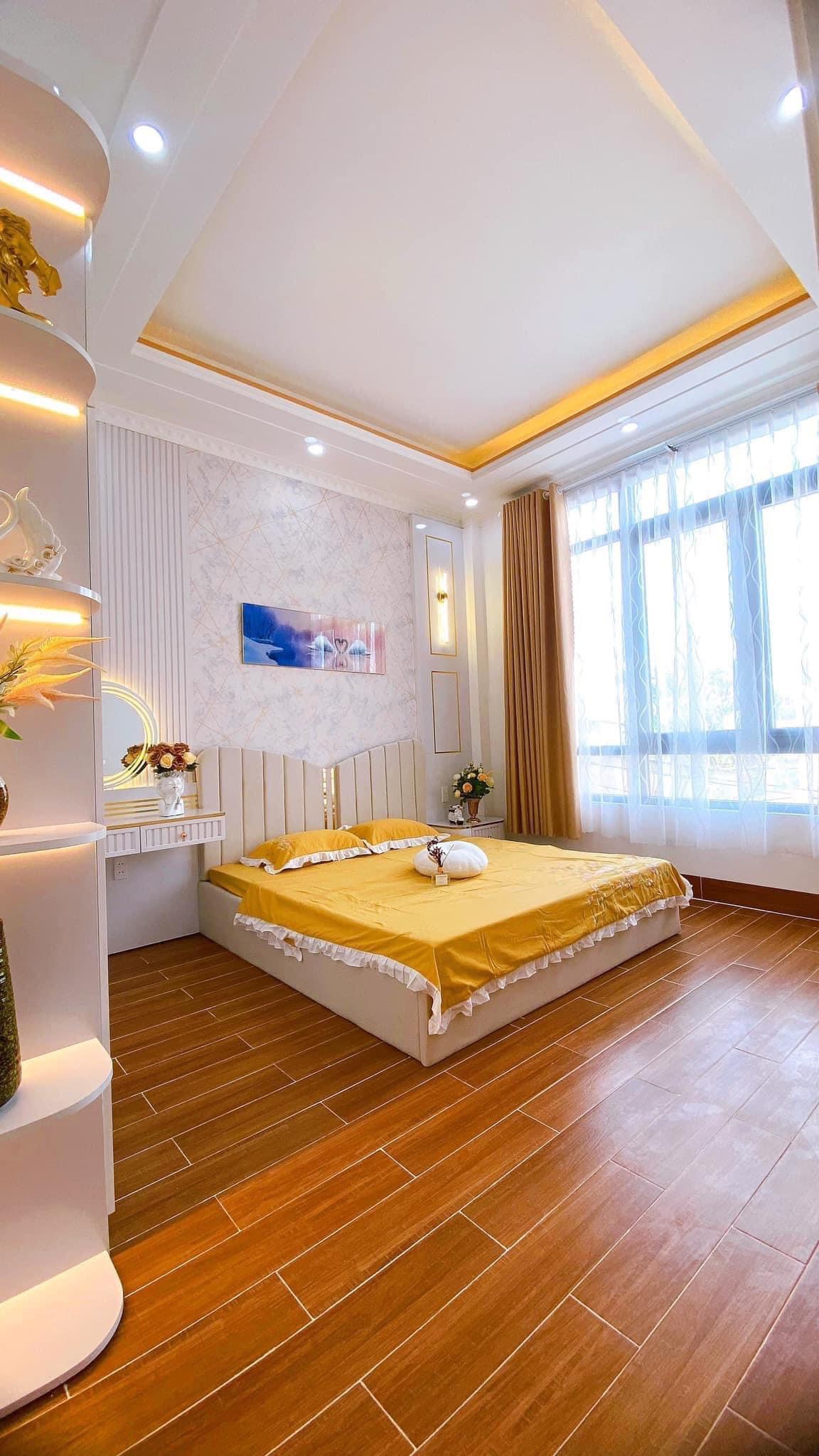 BÁN NHÀ TRONG KDC ĐÔ THỊ MỚI  garden , p.thạnh lộc , quận 12 . LH : 0908714902 AN