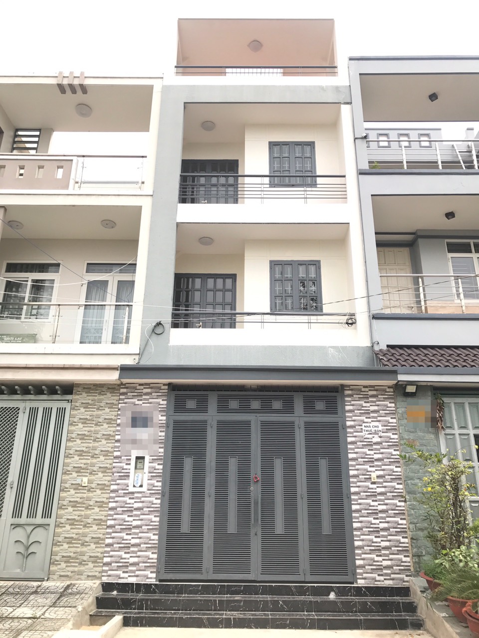 Nhà Phố KDC Phong Phú 5, DT 4.5x18, giá rẻ 8 tỷ, LH: 0934.933.978