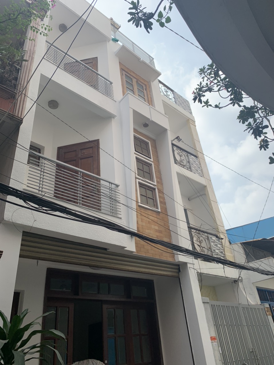 Bán nhà Căn Góc hẻm xe hơi Sư Vạn Hạnh P.12 Quận 10 (8x18m) 3 lầu giá cực nét chỉ 28 tỷ tl