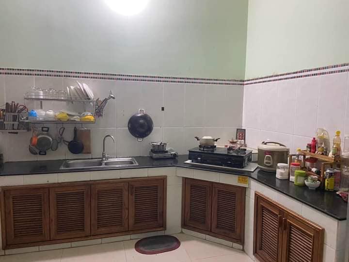 Chính chủ cần bán căn nhà đường Hồng Lạc, ngang 5.4m, Giá 6.6 tỷ 0931399266