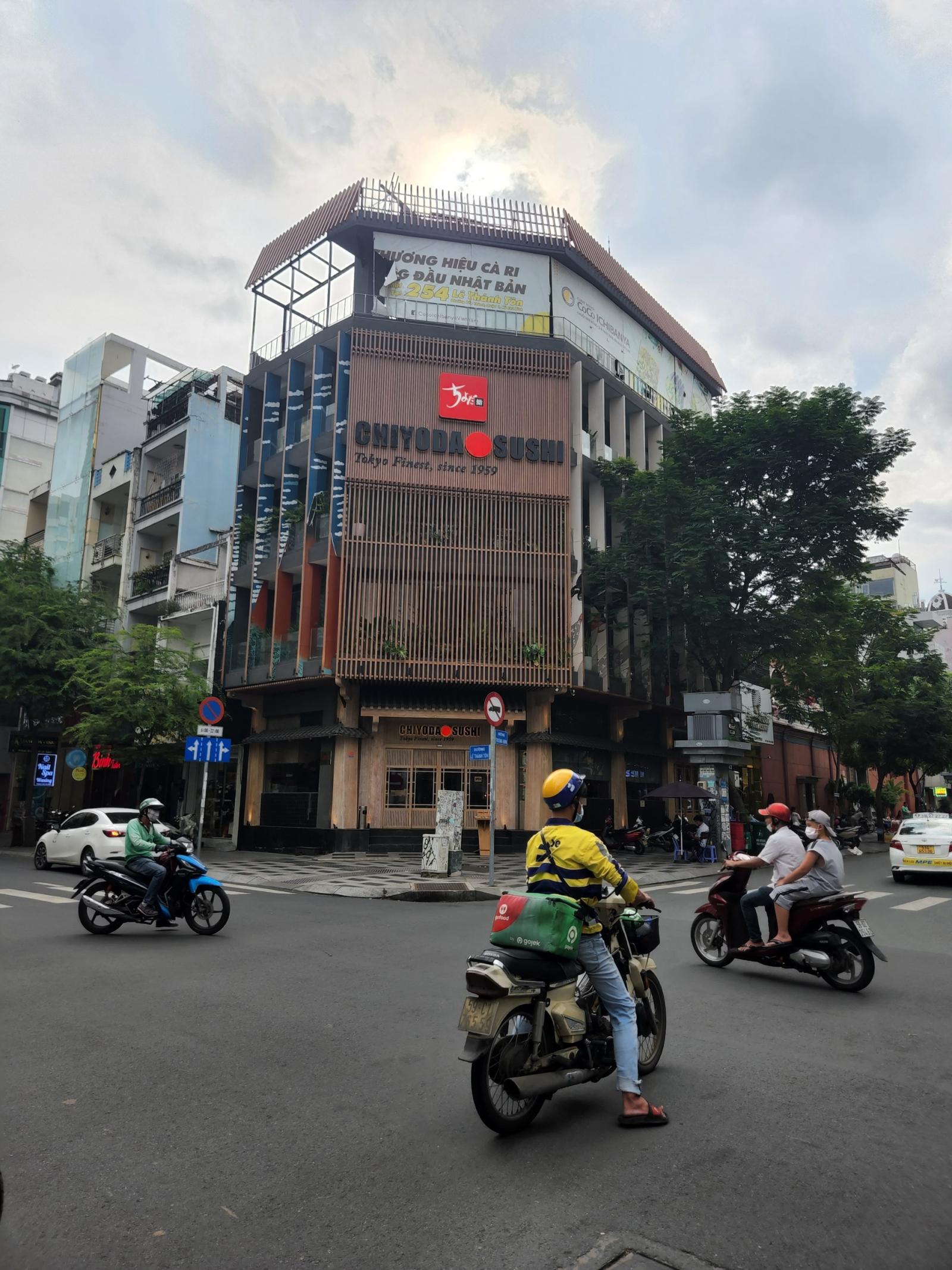 Bán nhà góc 2 mặt tiền Lê Thị Hồng Gấm + Nguyễn Thái Bình, Quận 1 (7x20m), 6 tầng, giá 75 tỷ