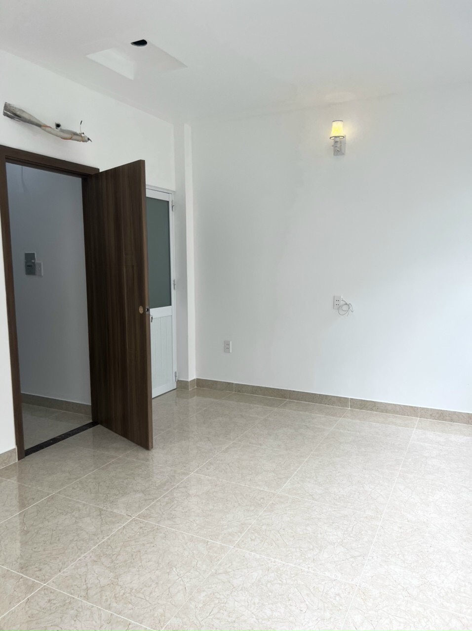 Bán nhà quận 7 hẻm 861 Trần Xuân Soạn, Tân Hưng Quận 7, dt 5x10m, 2 lầu, 4pn, 3wc, giá 5,65 tỷ.