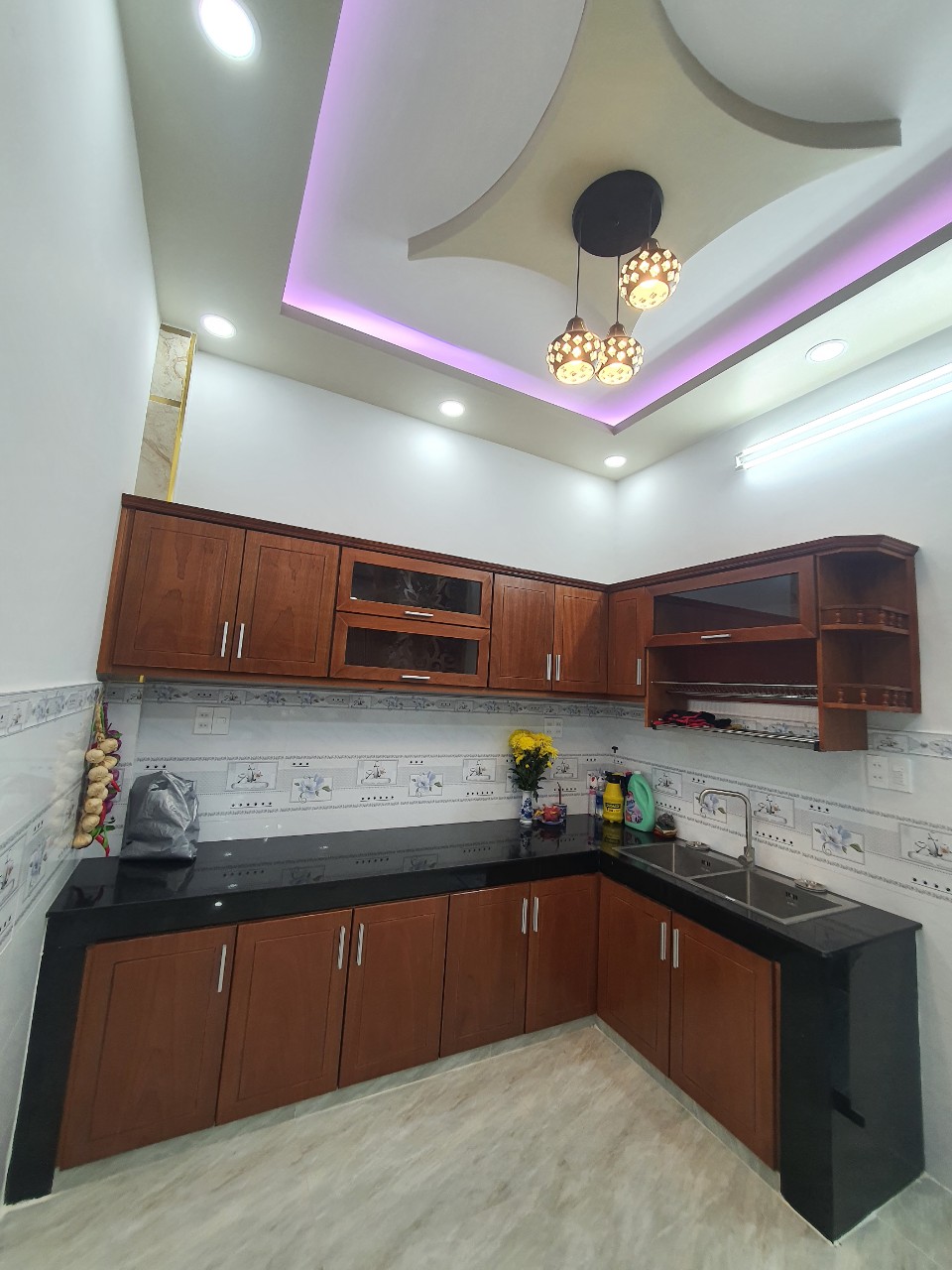 BÁN NHÀ ĐẸP VÀ THÔNG MINH- PHÚ THỌ HÒA, Q TÂN PHÚ, 3 TẦNG  5,5 TỶ Tel 08.777.37.357