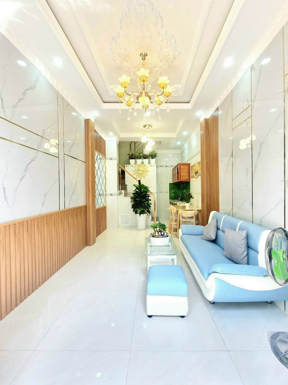 Bán nhà ĐSH Đặng Ngữ Lâm Nhà Bè, dt 3,2x9m, nhà 2 lầu, 3pn, 2wc, giá 1,98 tỷ.