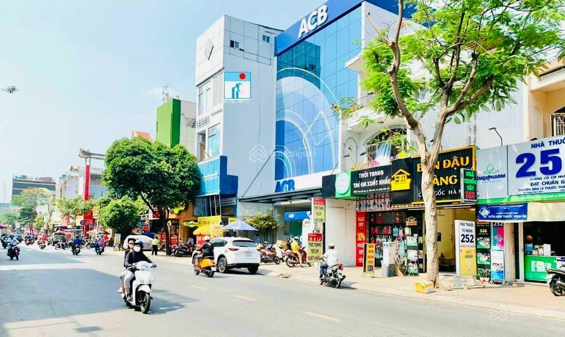 Cần tiền bán nhà mặt tiền Thiên Phước, Quận Tân Bình, DT 4x18m, 3 tầng, giá 16 tỷ