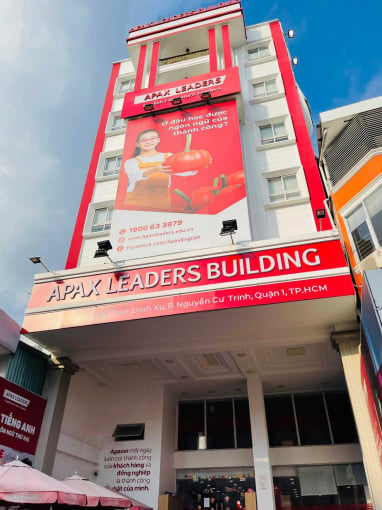 Ngộp Bank bán gấp MT Nguyễn Trãi, BT, Q. 1, DT 4x25m công nhận 100m2 XD hầm 7 lầu, 63 tỷ