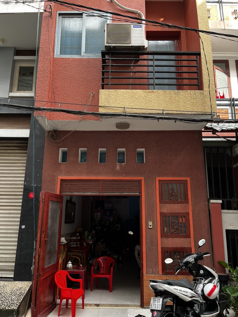 Bán nhà hẻm 6m đường Phan Văn Trị, P11, 44m2, 3 lầu, Giá 8.5 Tỷ Tl