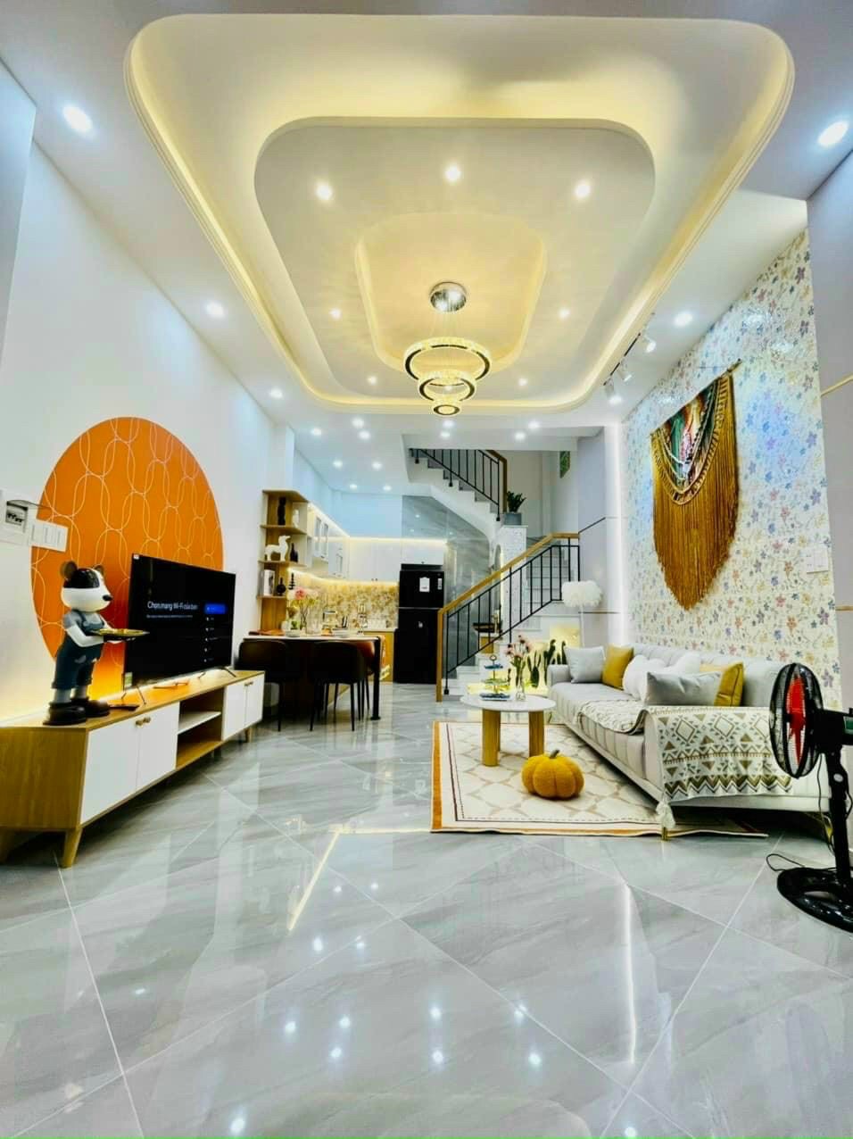 Siêu hot! Nhà mới đẹp 4 tầng - khu sân bay - HXH Hồng Hà, P9, Phú Nhuận (DT 4.1mx10m), giá 9 tỷ, TL