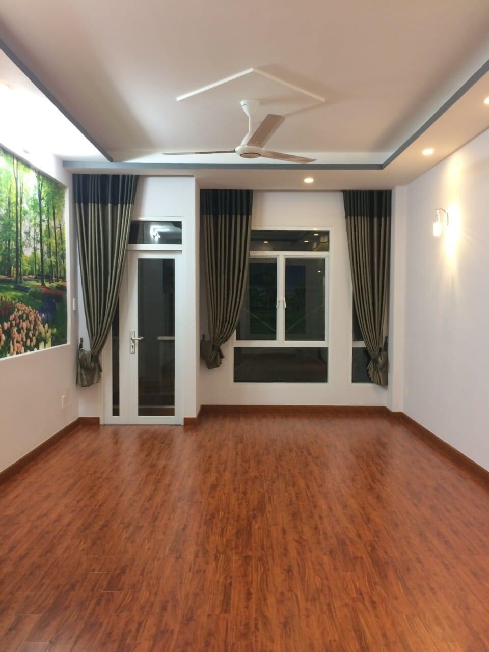 Bùi Văn Thêm- phường 9-Quận Phú Nhuận-60M2