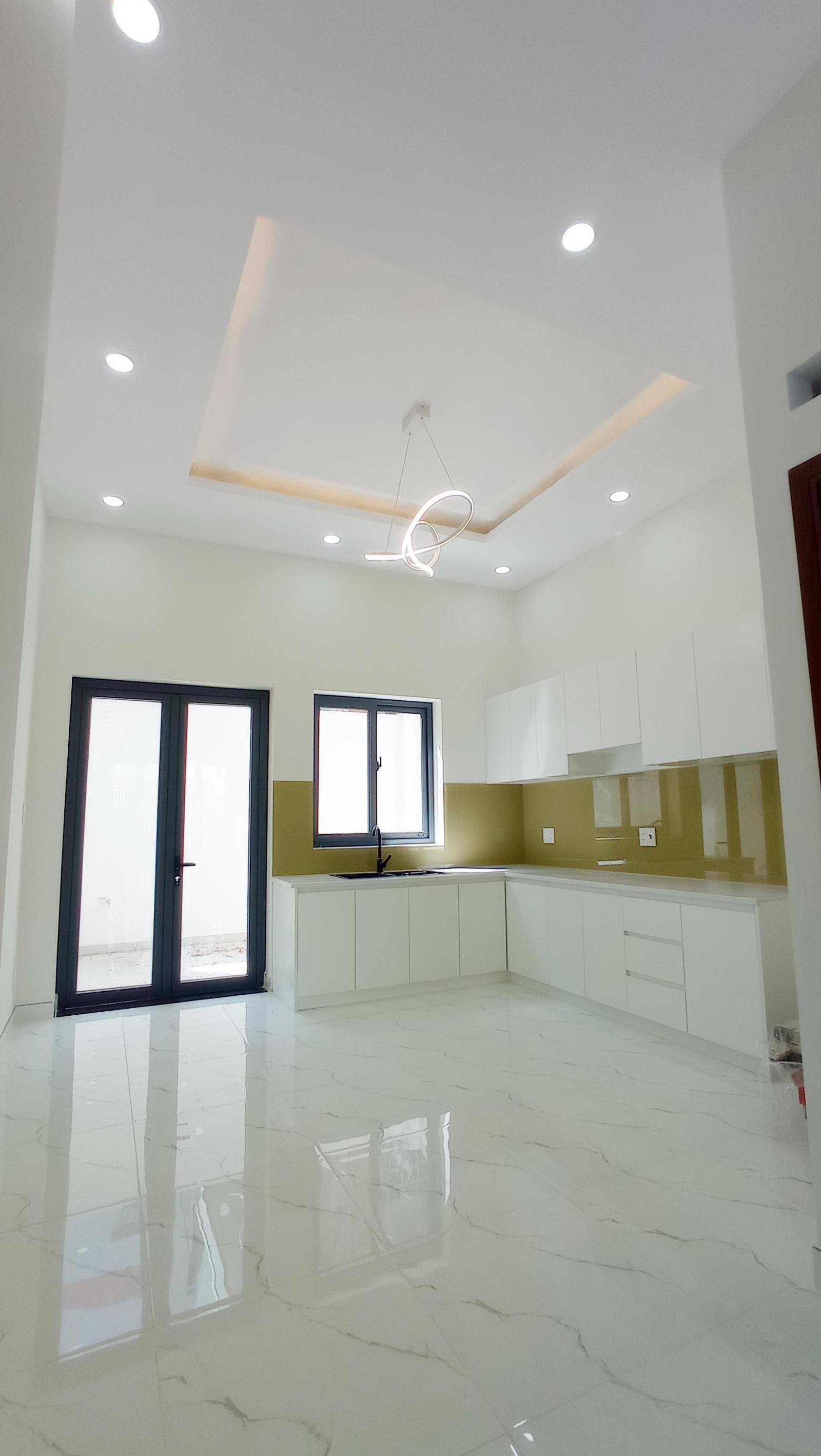 Cần bán nhanh nhà Nguyễn Đỗ Cung,Tây Thạnh 80m2,Hxh, 3tầng chỉ 7,4tỷ,lh0386817015