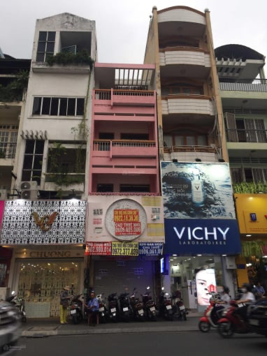 Bán gấp MT Lý Tự Trọng, ngay chợ Bến Thành, DT 4x20m