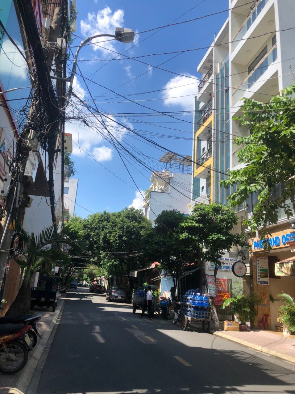 Bán nhà mặt tiền Phùng Văn Cung, 5 tầng, giá 17 tỷ 5, phường 2, Phú Nhuận, gần Phan Xích Long