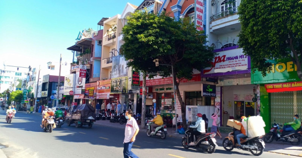 Chính chủ cần bán gấp nhà chưa qua đầu tư mặt tiền ngay Nguyễn Văn Thủ 8x30m, 4 lầu, chỉ 40 tỷ TL