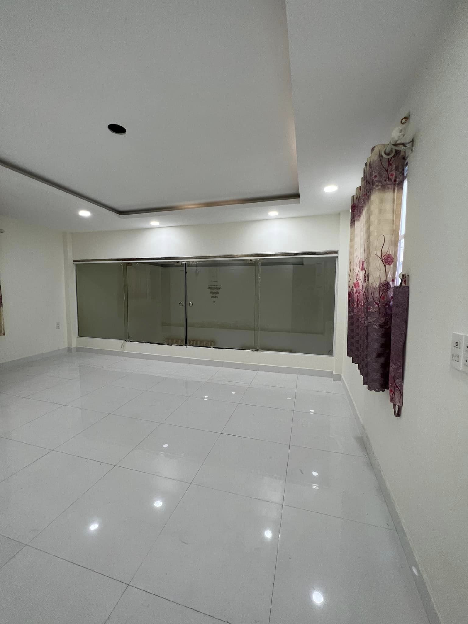 Huỳnh Văn Nghệ, Phường 15, Tân Bình - 70m2 - 4 tầng - 7,5 tỷ