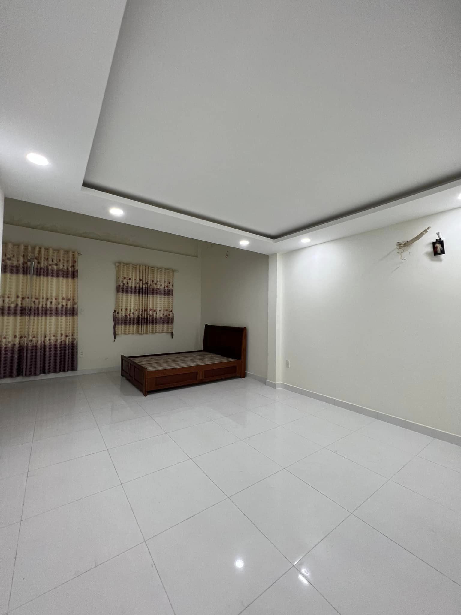 Huỳnh Văn Nghệ, Phường 15, Tân Bình - 70m2 - 4 tầng - 7,5 tỷ