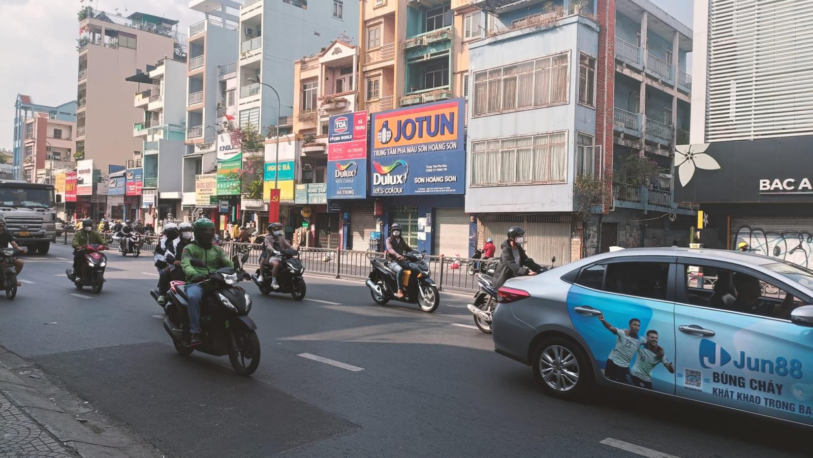 Chính chủ gửi bán nhà mặt tiền đường Bạch Đằng, Phường 15, quận Bình Thạnh, 5 tầng, giá 25 tỷ