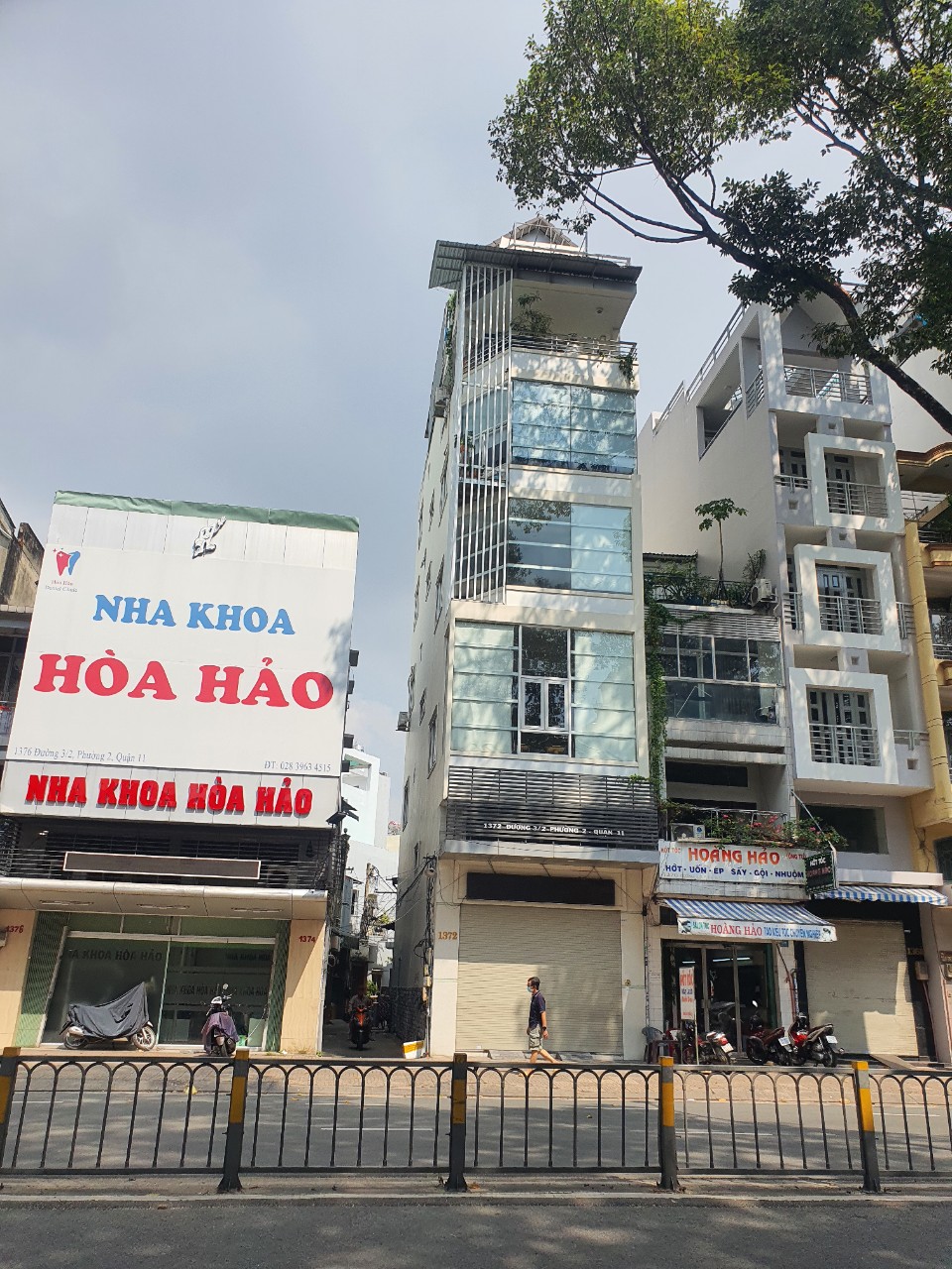 Căn góc 2 mặt tiền đường Nguyễn Minh Hoàng, phường 12, TB. DT: 4*18M. 4 lầu