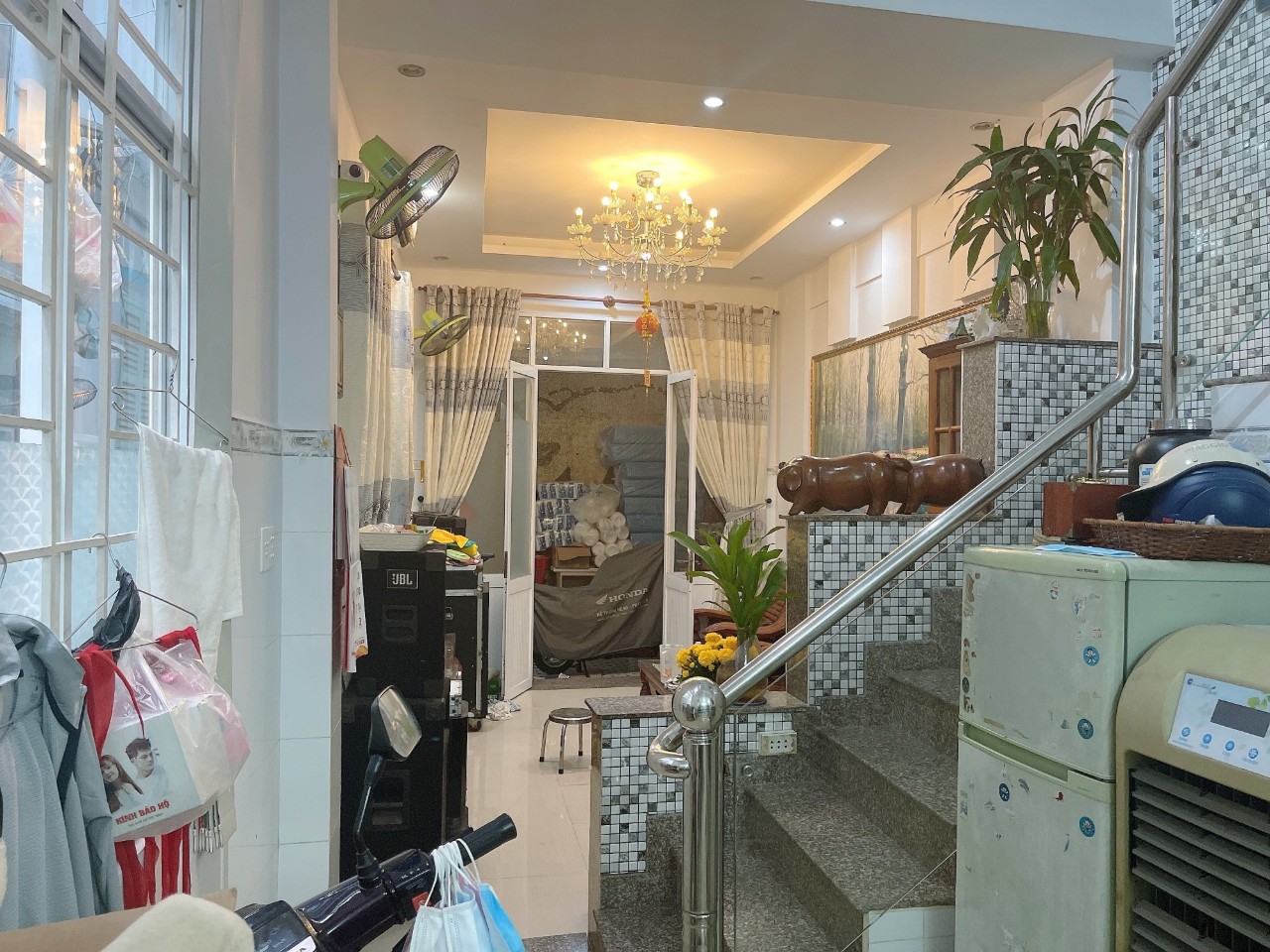 Nhà đẹp 20m ra Nguyễn Thị Thập, Tân Phú Quận 7 - Giá rẻ