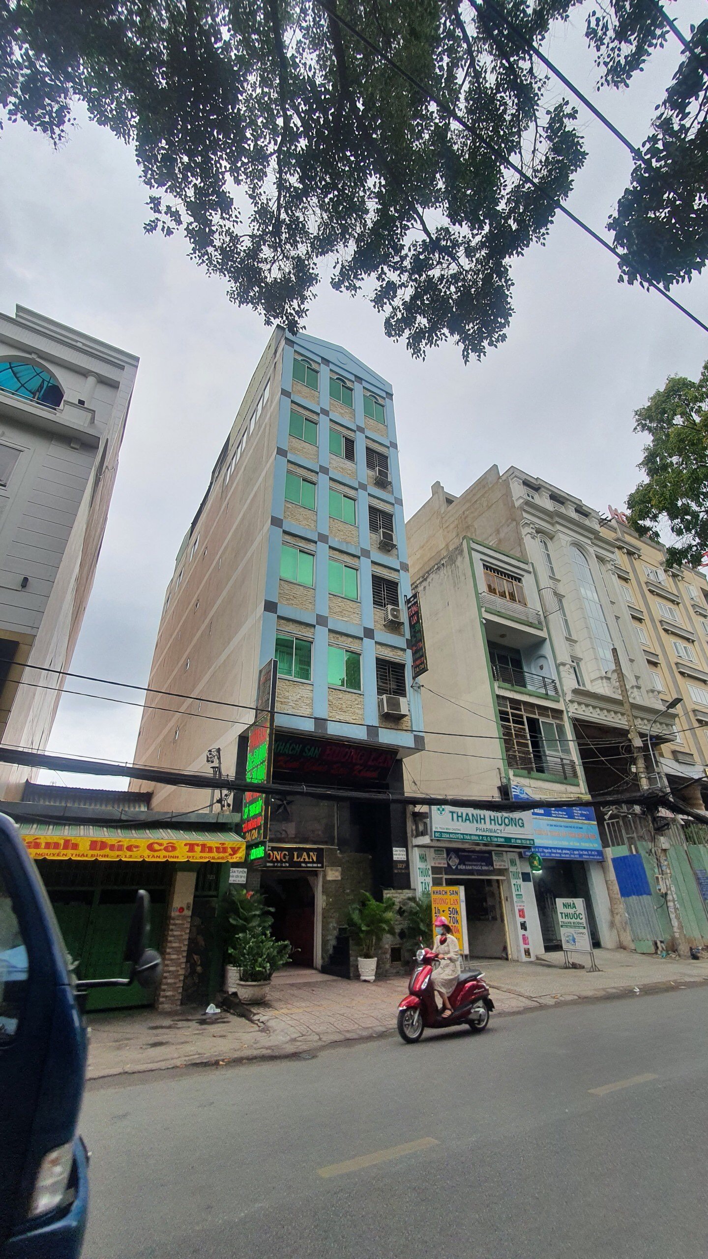 Bán nhà mặt tiền Hoàng Dư Khương phường 12 quận 10 (4x16m) 3 lầu st giá đẹp 22.5 tỷ tl 