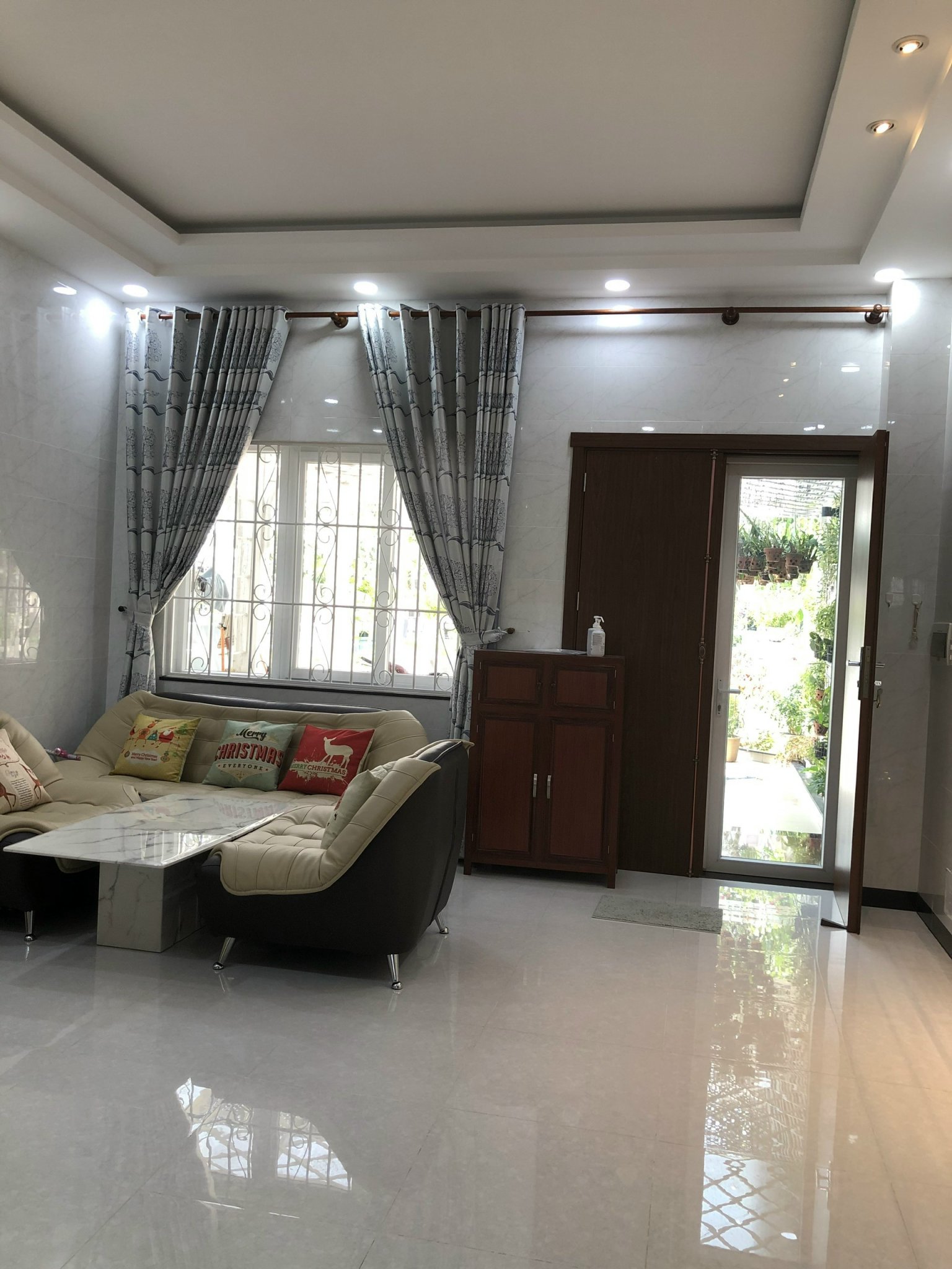 Chính chủ bán nhà phố Melosa Khang Điền 5x26m nội thất đầy đủ. Gọi Ngay 0982667473 