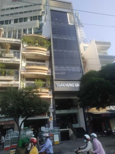Cần bán gấp nhà MT Lý Thái Tổ, Quận 3 DT: 8x18m nhà 5 tầng HĐ thuê: 135 tr/tháng sát Quận 1