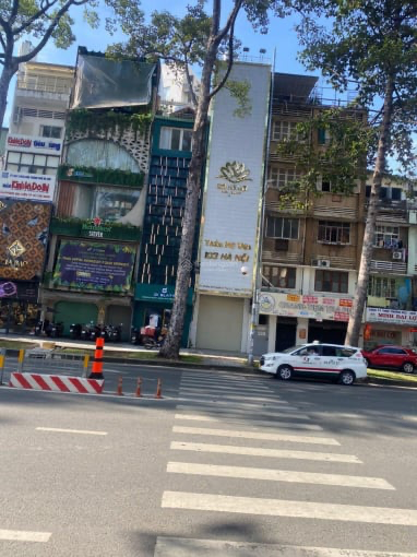 Cần bán gấp building ngay MT Hai Bà Trưng 8.3x23m hầm + 7lầu HĐT 150tr/th