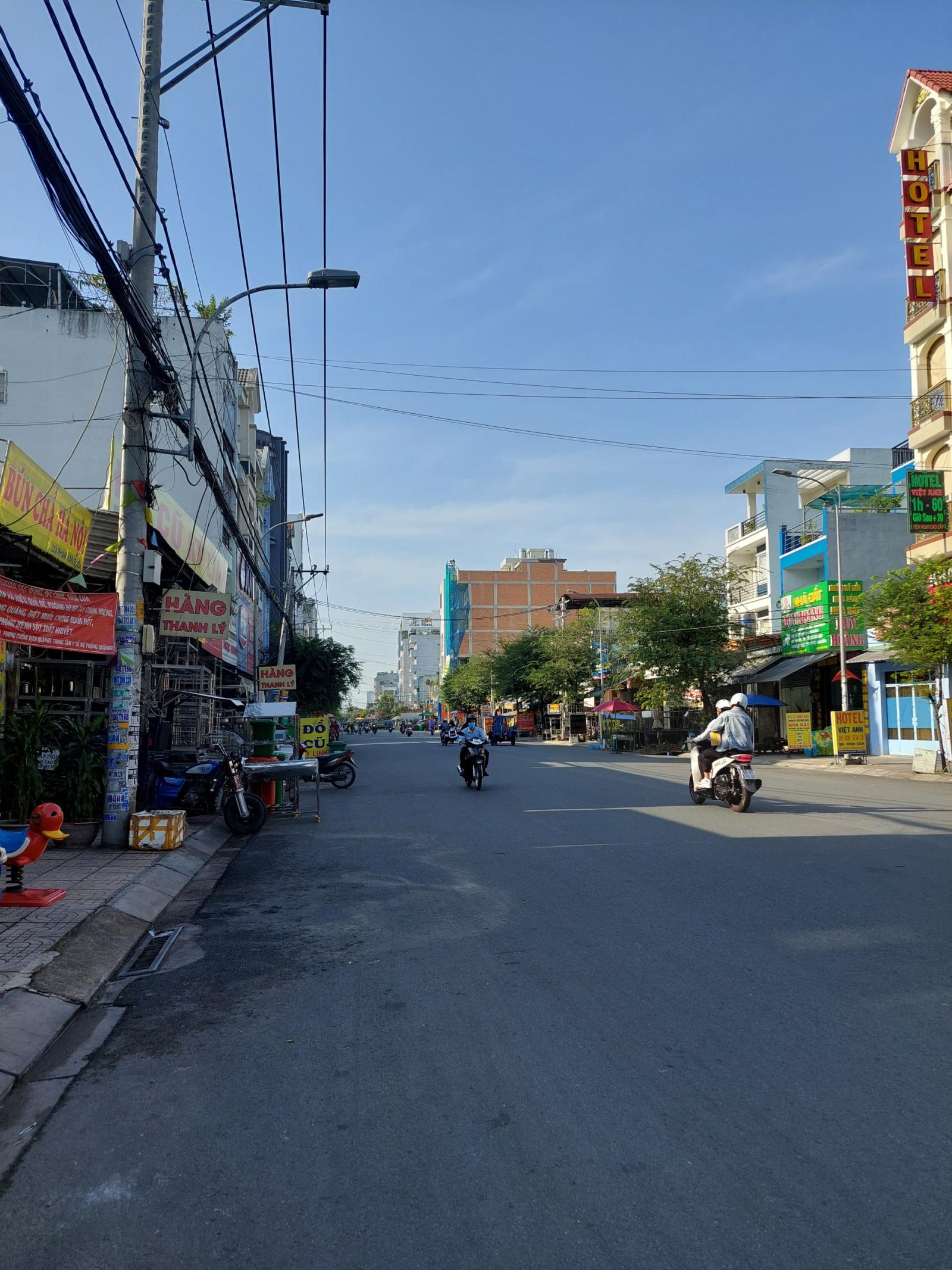Mặt tiền Phạm Văn Bạch, Tân Bình, 6x16m chỉ 13,7 tỷ