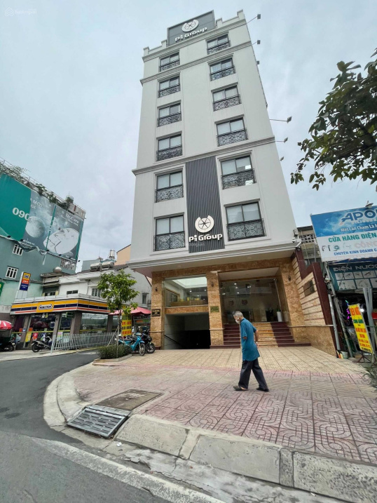 F0 chưa qua đầu tư bán nhà MT Nguyễn Thái Học, Quận 1 (8 x 20m) 4 tầng HĐT 120tr/th giá 90 tỷ