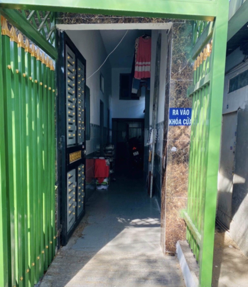 Bán nhà 1trệt 1lầu, đường só 7, P. Linh Trung Thủ Đức, dt 68m2  