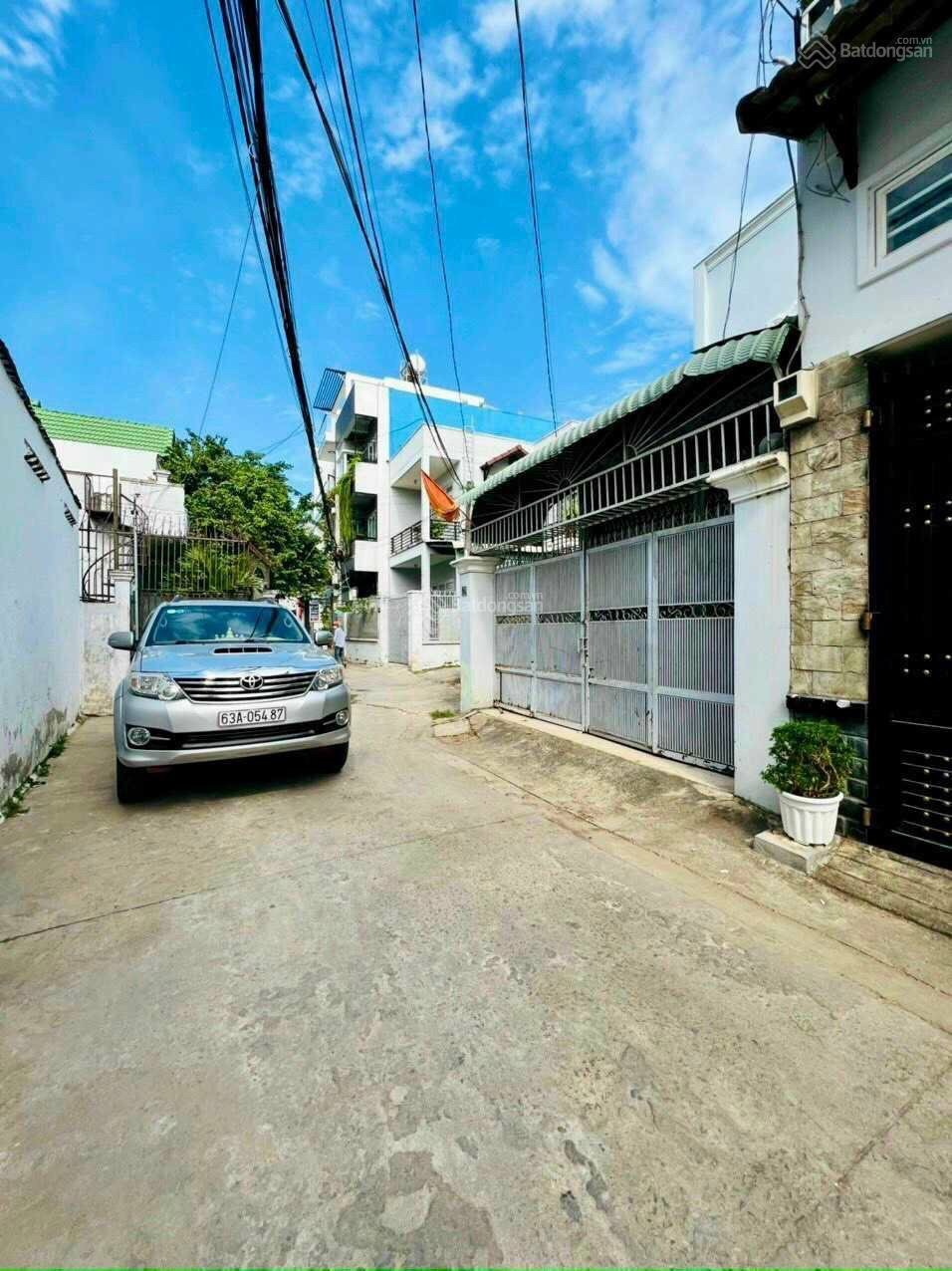 Bán nhà 1trệt 1lầu, đường só 7, P. Linh Trung Thủ Đức, dt 68m2  