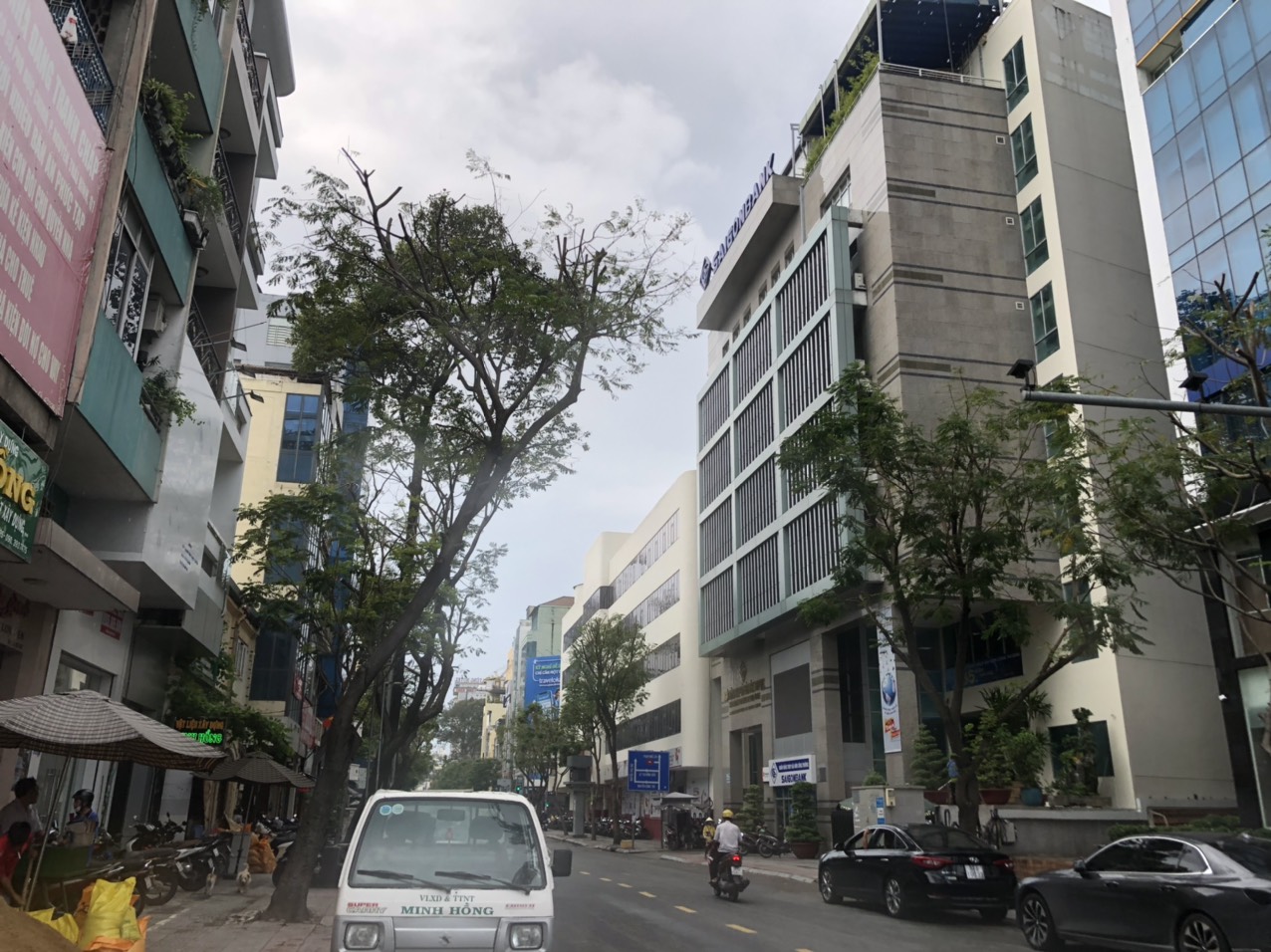 Nhà mới 2 MT hẻm 80 Nguyễn Trãi, Quận 5. DT 5.5x14m, 4 tầng giá chỉ 11.9 tỷ
