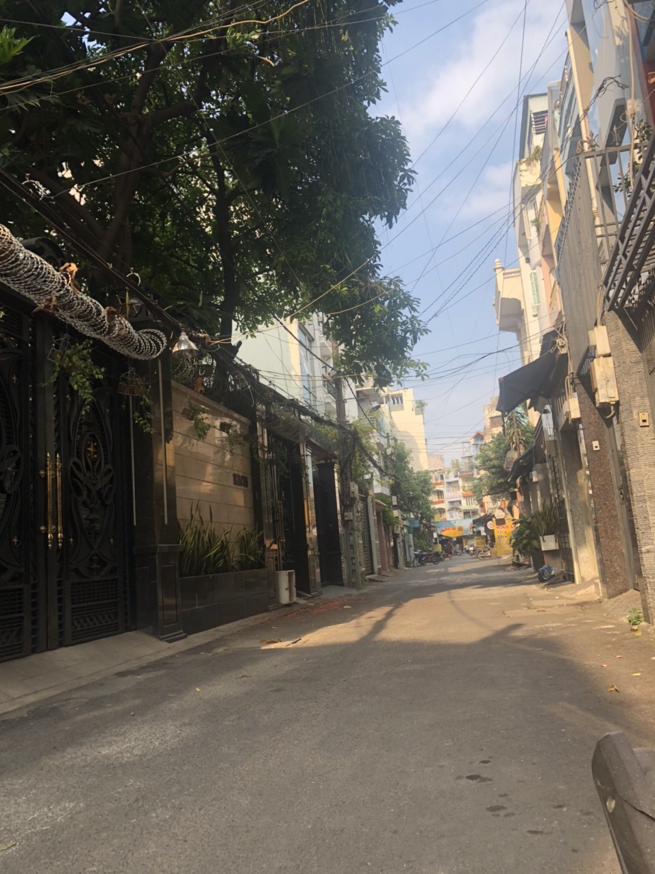 Bán nhà trung tâm đường 3 Tháng 2_ Quận 10_Cạnh Học Viện Quân Y_4x20, sổ hồng chính chủ_giá 14,9 tỷ