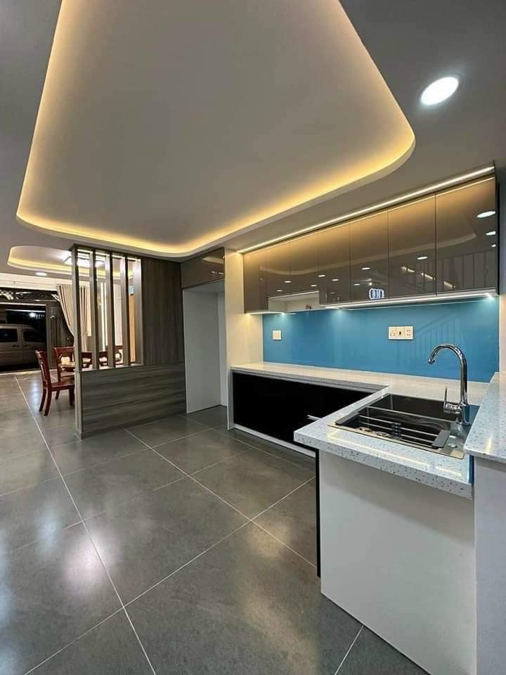 BÁN NHÀ SIÊU PHẨM HIỆN ĐẠI NGUYỄN TƯ GIẢN 5 TẦNG 6.5*17 CHỈ 12.7 tỷ Phường 12 Gò Vấp