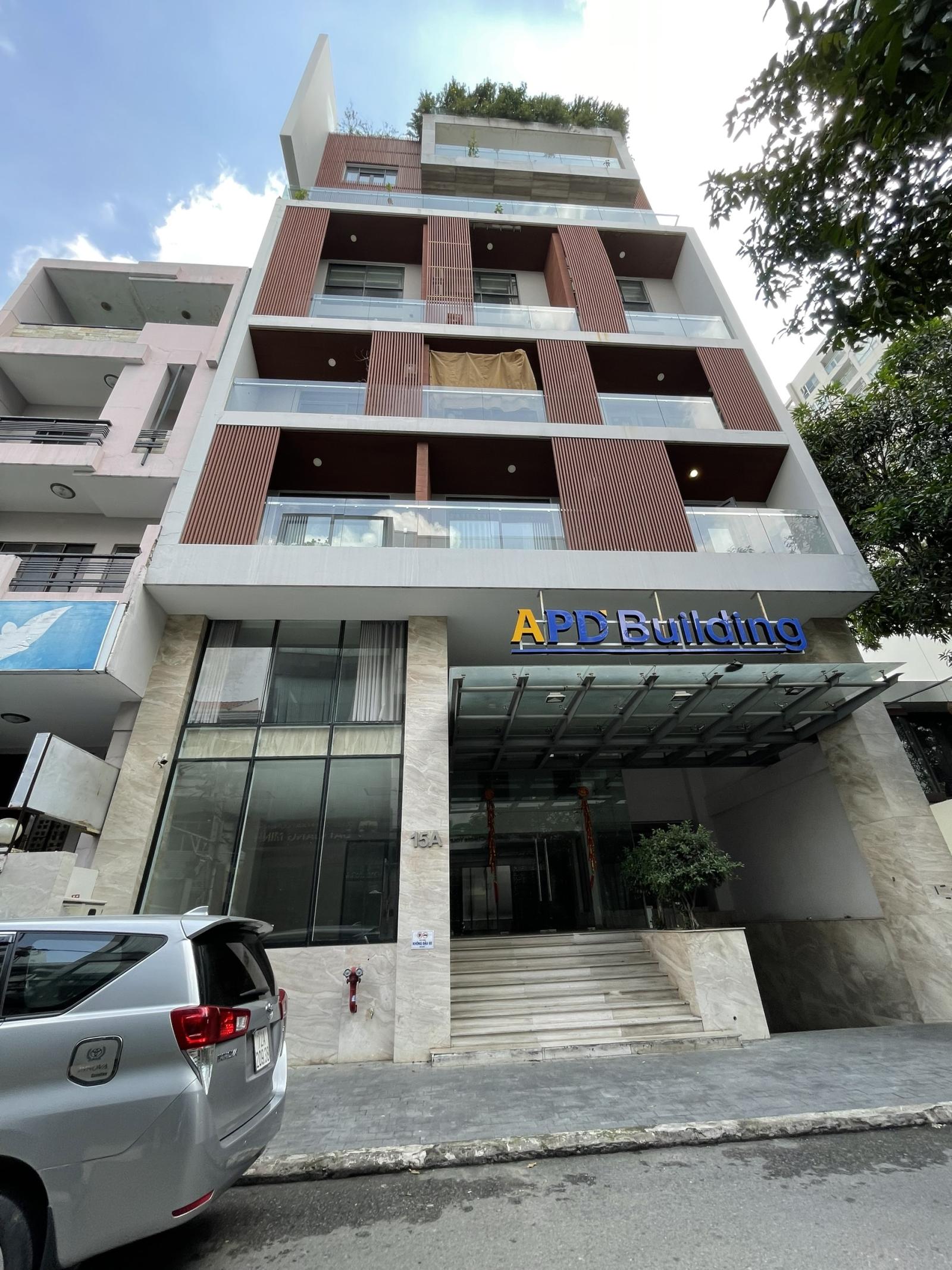 Bán  Toà văn phòng mặt tiền khu Sân Bay P2 Tân Bình 11x24m, 8 lầu đang làm văn phòng giá 68 tỷ