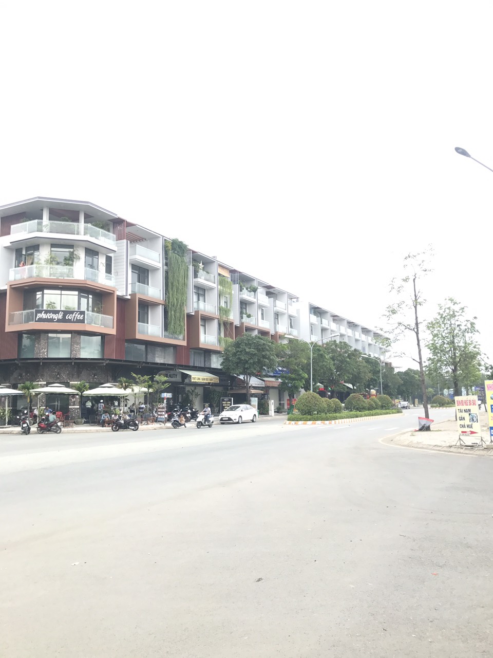 Cần bán 1 căn Shophouse duy nhất đường số 1 KDC Dương Hồng, Giá 18 tỷ,  LH: 0934.933.978