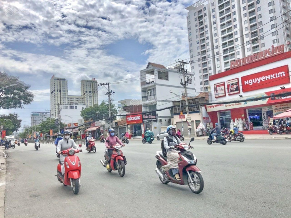 Giá rẻ nhất đường Nguyễn Thị Thập, Q7 Giá chỉ 178tr/m², con đường vip nhất Q7.