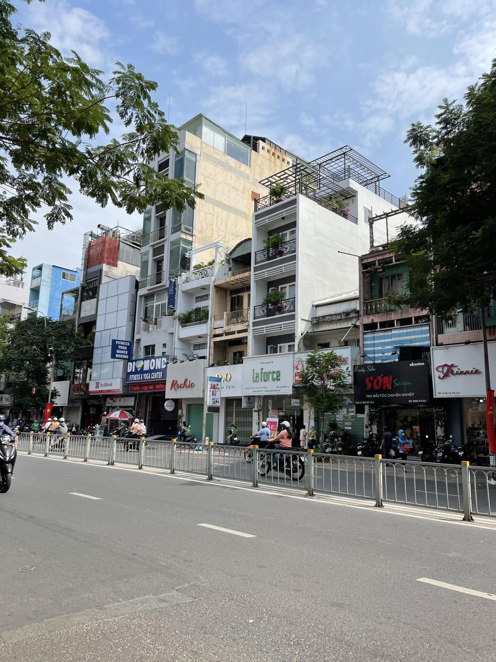 CC định cư bán gấp nhà MT Hồng Hà - Trường Sơn, 8.4x29m, GPXD: Hầm, 7 lầu, giá: 52.7 tỷ