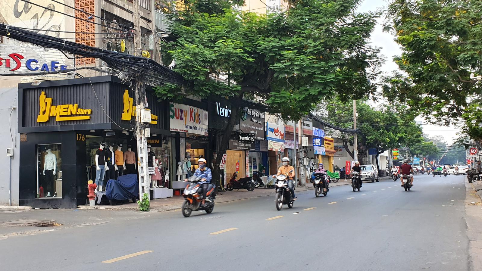 Bán nhà Quận 5, HXH Nguyễn Tri Phương DT: 8x16m. KC: 3 lầu giá: 16 tỷ TL đầu tư lời ngay 1 tỷ