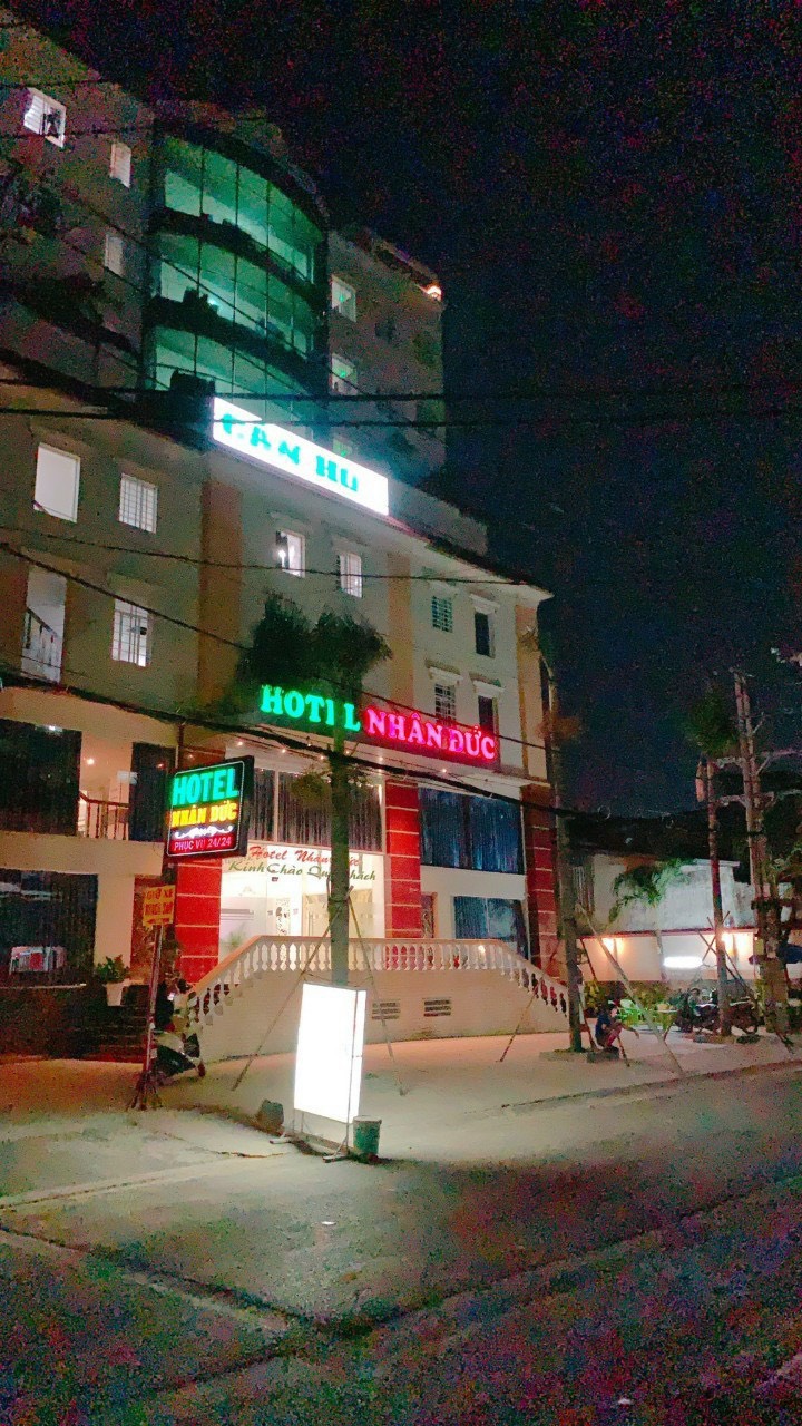 Bán khách sạn 3* đường 3/2, Cao Thắng, P12, Q10. DT: 14x32m, 8 tầng, 60 phòng
