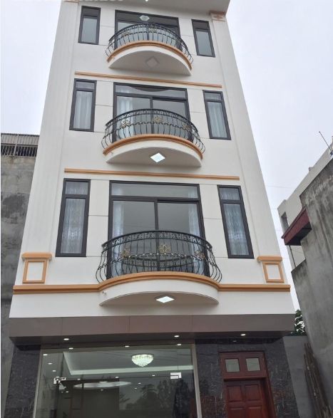 Nhà mặt tiền đường Hòa Hảo - Nguyễn Tri Phương, P4, Quận 10, DT 6,5x14m, 4 tầng, giá 24 tỷ
