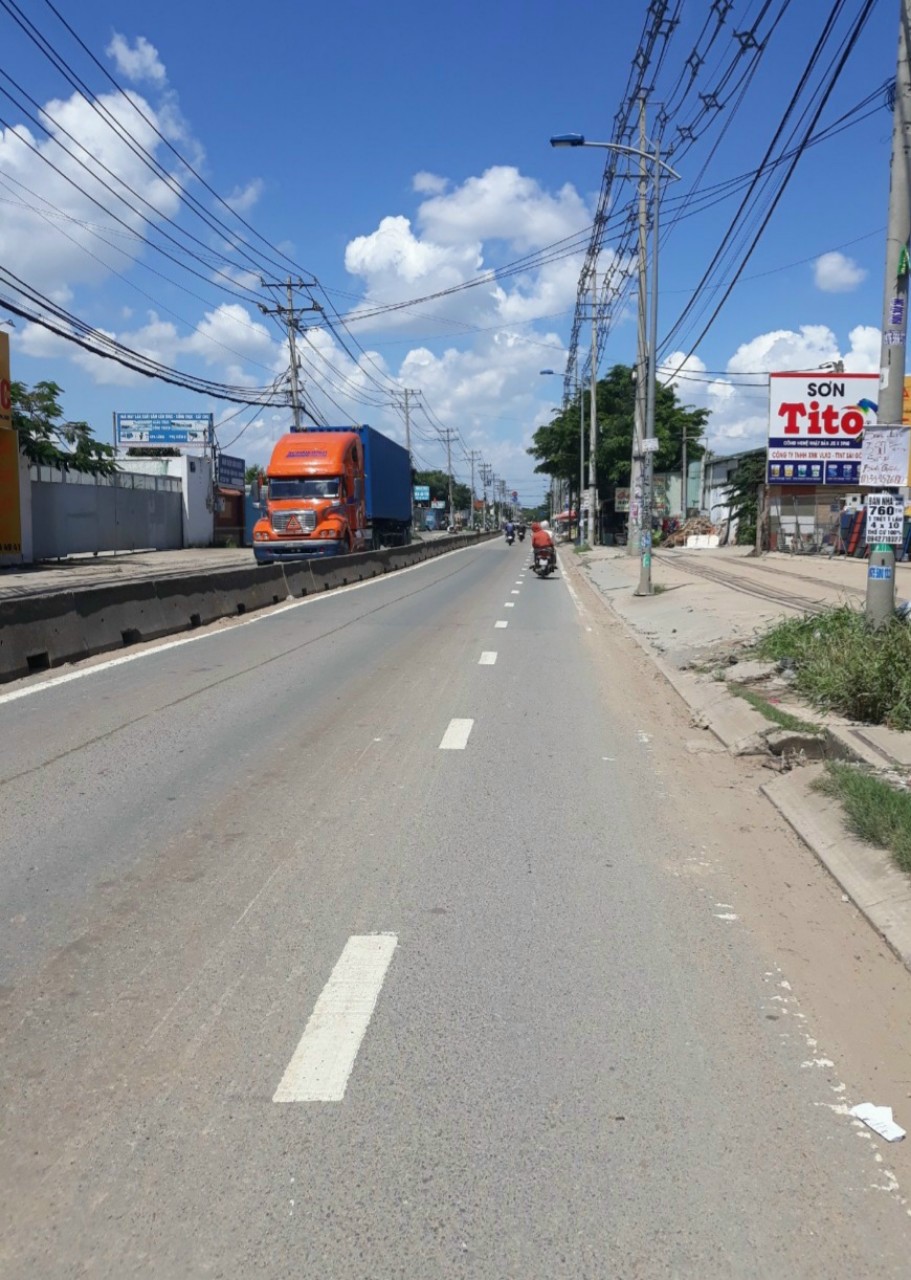 Cần bán gấp xưởng 1020m2 mặt tiền Nguyễn Văn Bứa, Hóc Môn chỉ 38 tỷ