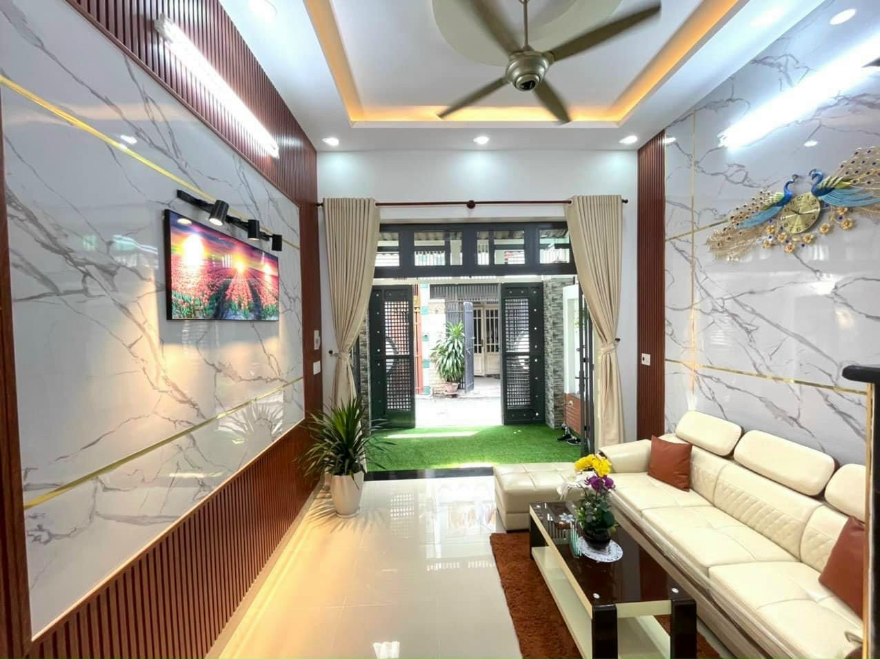 Bán nhà MT Sương Nguyệt Ánh, Bến Thành, Quận 1, 150m2, 3 tầng