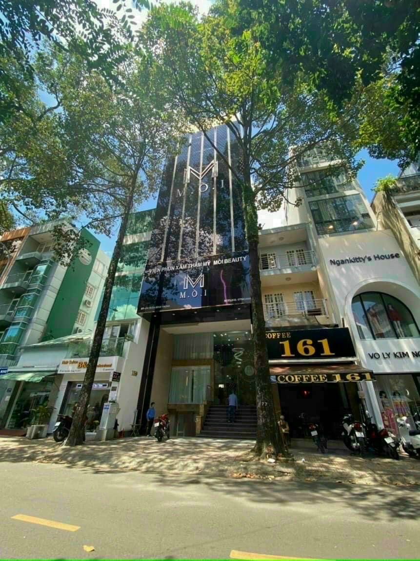 Bán nhà mặt tiền Nguyễn Trọng Tuyển, 3.6 x 16m, 4 lầu, giá 16 tỷ
