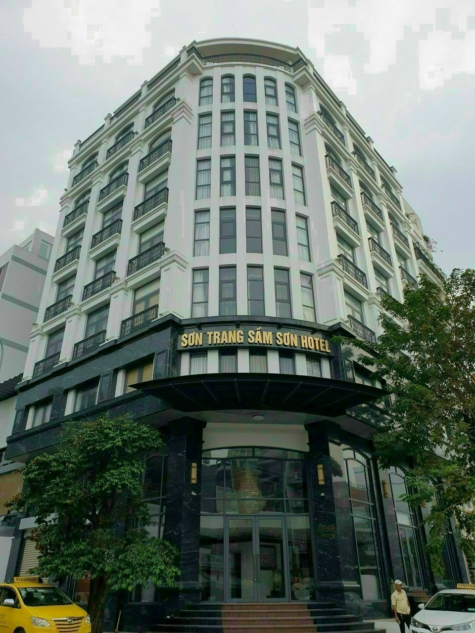 Chính chủ bán nhà 839 Lê Hồng Phong, P.12, Quận 10. 12x20m, 4 tầng