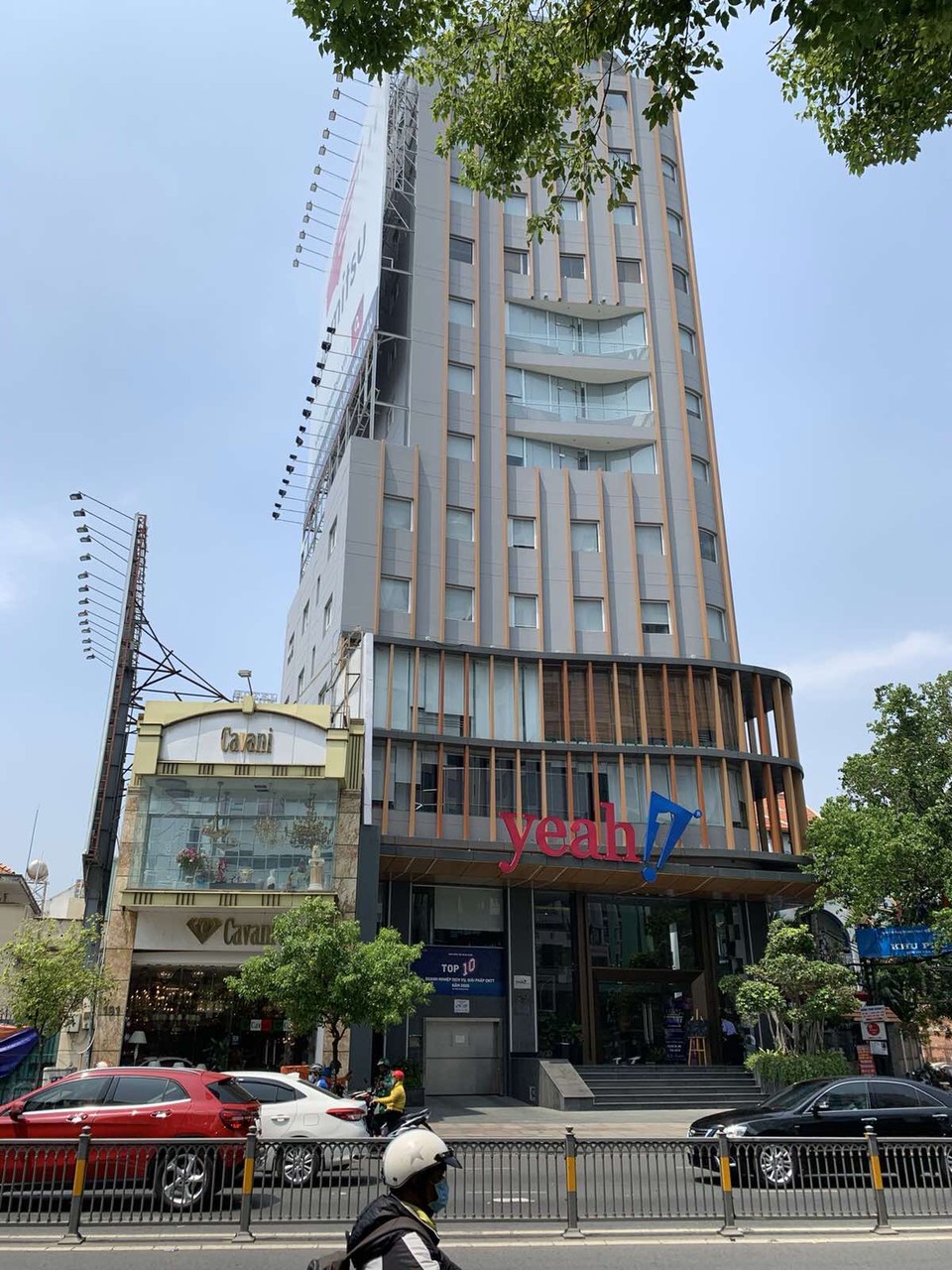 Cần bán nhà mặt tiền đường Nguyễn Trãi, Phường 2, Quận 5. DT 10x20m, 1H - 8 lầu, giá 140 tỷ