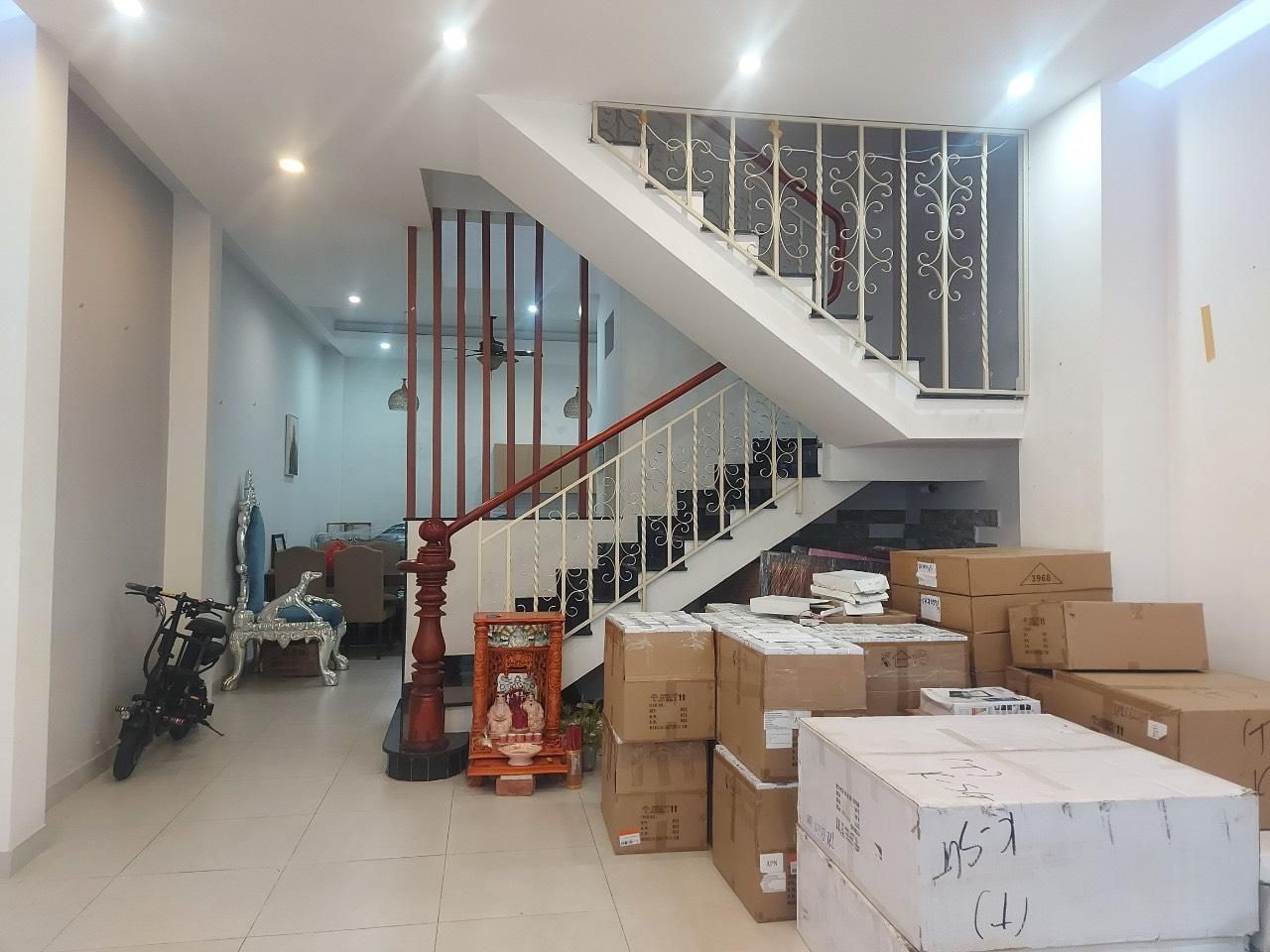 NHỈNH 5 TỶ NHÀ 80M2 NGAY CHỢ BÀ CHIỂU – HẺM 4 MÉT THÔNG THOÁNG