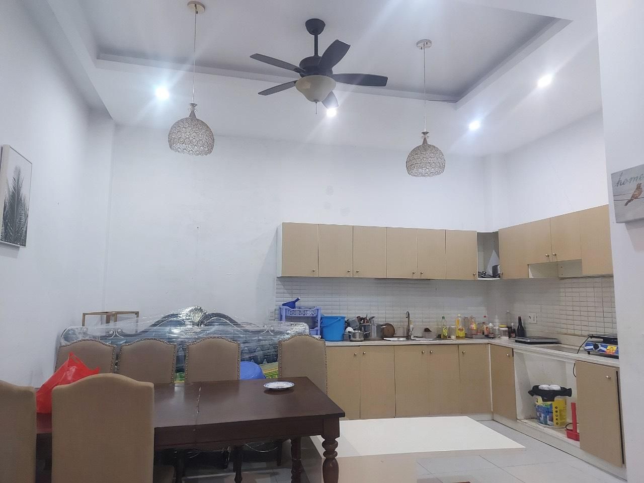 NHỈNH 5 TỶ NHÀ 80M2 NGAY CHỢ BÀ CHIỂU – HẺM 4 MÉT THÔNG THOÁNG