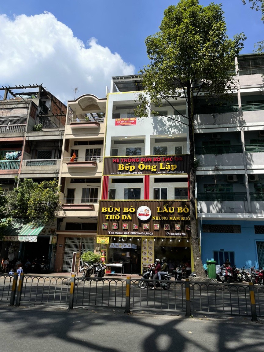 Bán nhà mặt tiền Nguyễn Trãi, đối diện tiệm bánh ABC, giá 47 tỷ TL